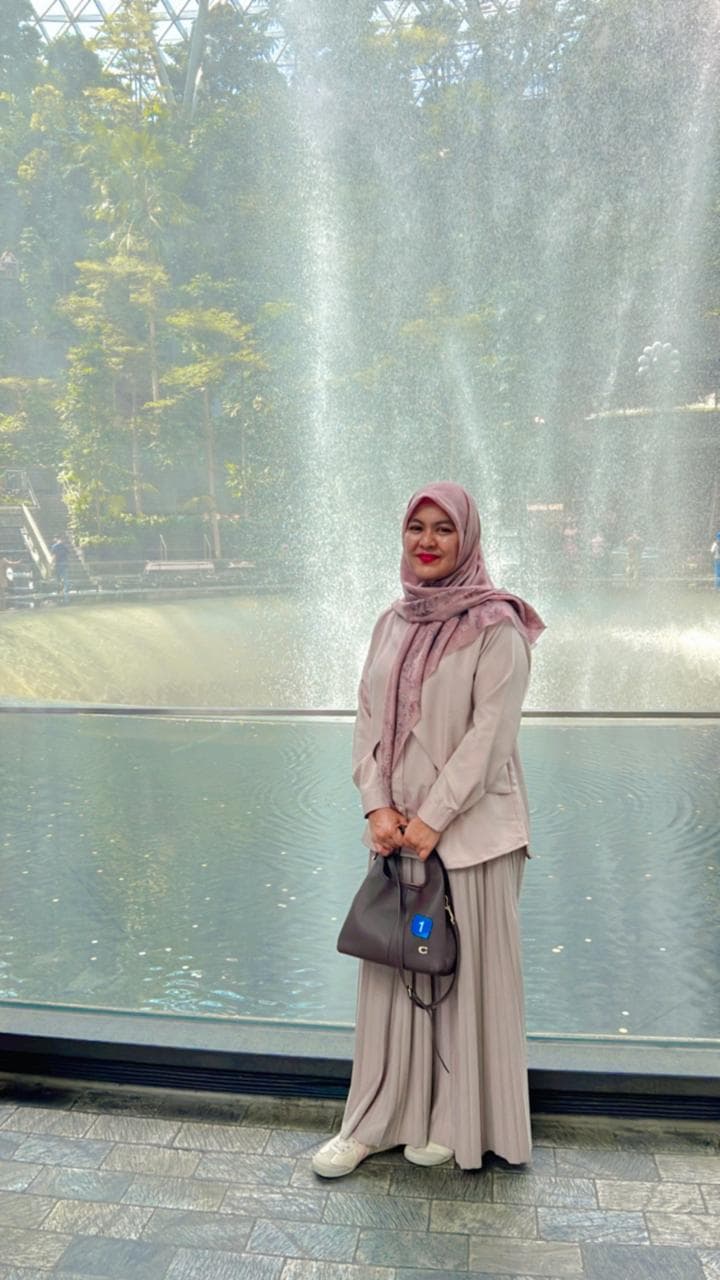 Ns. Novia Rizana, M.Kep